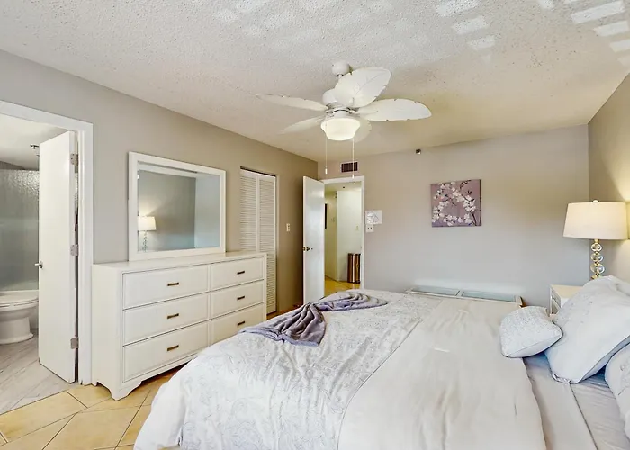 Holiday home Reef Club 105
